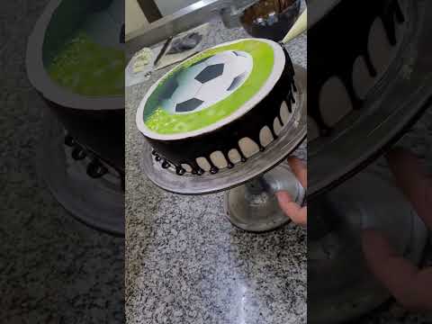 kesha bana h ye cake #song #shortsvideo #bakeryclass