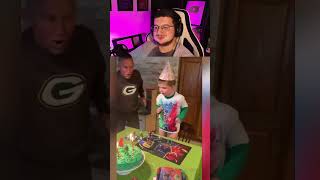 DESAFIO TENTE NÃO RIR 384