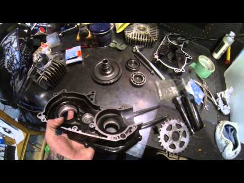 Rebuilding the Red Tomos Engine, black wheel of death bearing seals Part 1