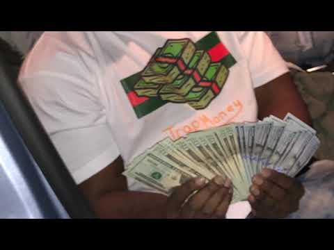 Smb Qwon - Live It Up