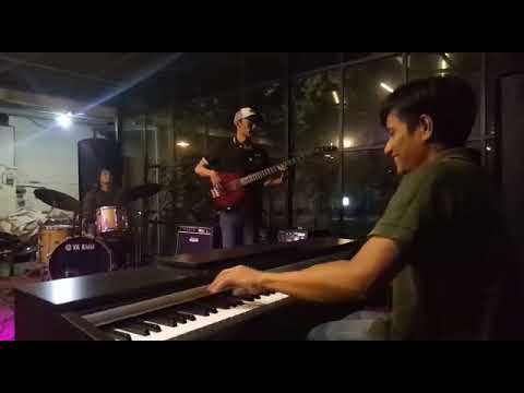 Armandos Rumba Cover