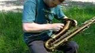 Jason DuMars engraving a 1924 Conn tenor saxophone - Part 1