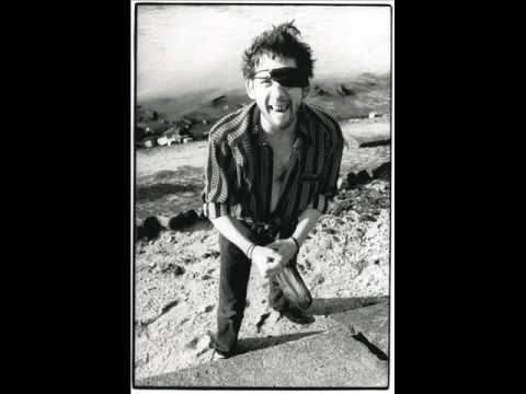 The Pogues - Bottle Of Smoke