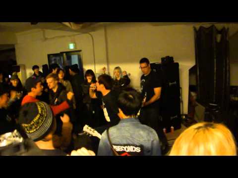 20141122 The Kitsches - (Part 1)