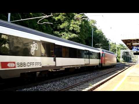 Re SBB 460 102-7 IN TRANSITO A PREGLIA (VB) - 27 - 6 - 2015.