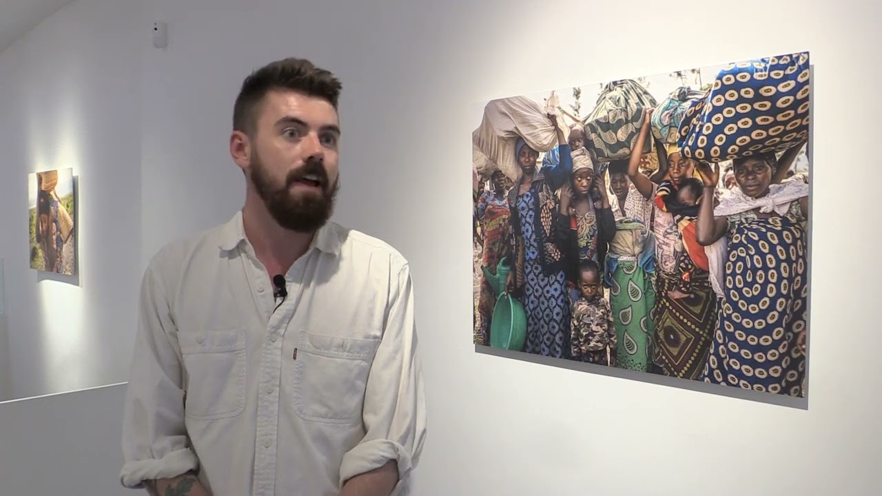 Le travail de Hugh K. Cunningham, lauréat du Visa d’Or humanitaire, actuellement exposé à Paris