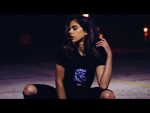 Maxim Andreev feat. The Claps - Crush (Radio Mix)