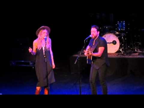 Elenowen Live: There's No Such Thing As Time