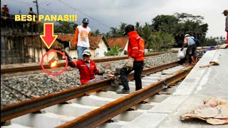 preview picture of video 'Beginilah Proses Penyambungan Rel Kereta Api!! Melihat Progres Pembangunan Stasiun Butuh Baru..'