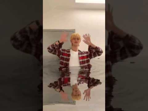 🌊 Into the sea with the little mermaid "⭐" (#shorts)