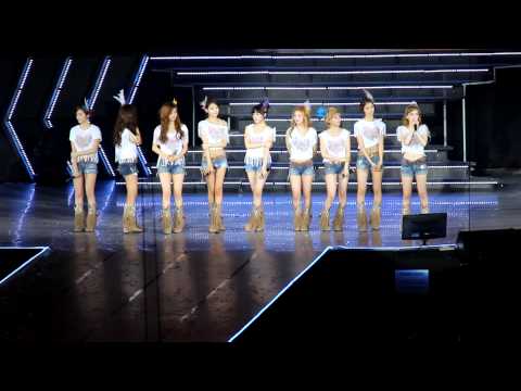 111210 Dorky 소녀시대 - 2011 Girls Generation Tour Singapore