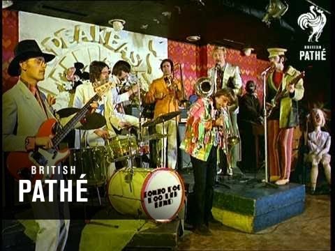 The Bonzo Dog Doo Dah Band Equestrian Statue (1967)