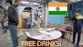 🇮🇳 | Friendly Indian Treats Me Masala Milk!