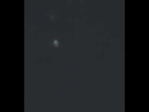 UFO Algo misterioso sobrevolando  los cielos de Cutral Co el pasado 26 de Enero de 2026!!! 23:57