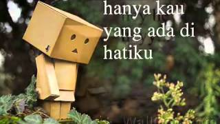 Download lagu D'masiv   kau yang ku sayang lirik danbo version mp3
