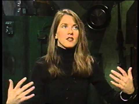 Liz Phair Interview, 1994. Liz dissects Exile in Guyville and how the album cover was developed.