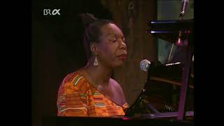 You&#39;ll Never Walk Alone - Nina Simone Live in Hamburg 1989
