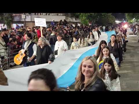DESFILE DE CARROZAS en Coronel Dorrego sábado 08/11/2025