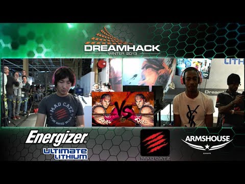 MCZ.Daigo Umehara (Ryu) vs EVORyu (Ryu) - FT3 MONEY MATCH DHW13