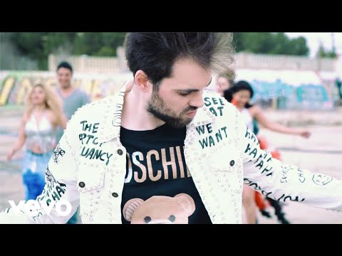 Iván Martín - Cómo Tú Te Llamas (Official Music Video)