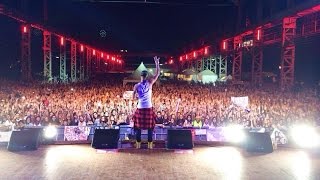 COME UN PITBULL - EMIS KILLA live @ Carroponte