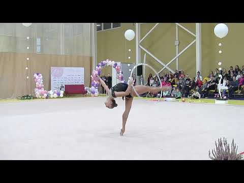 Viktoria Bogdanova hoop