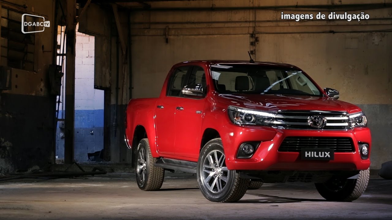 Confira novidades da Hilux; veja vídeo