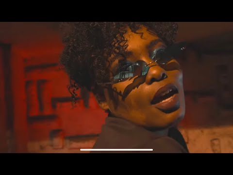 Maandy - "SULTAN" (Official Music Video)