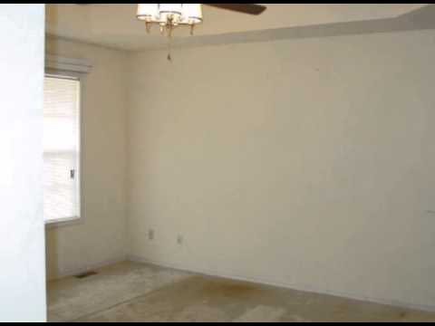 201 E Blue Jay Rd - Clever, MO