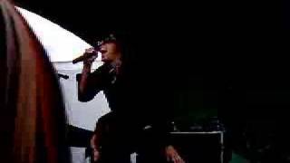 Eighteen Visions Black and bruised