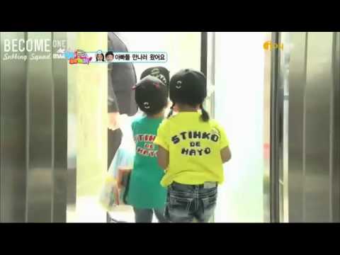 baby hyunwoo n eunsol surprised B1A4 appa !