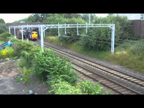 Two Shots of 20308 & 37218 on 6M56 at Darlaston Junction