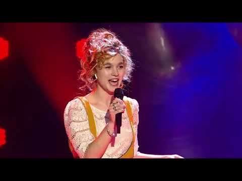 Iandara Brobecker sings “La Vie En Rose” by Édith Piaf (Switzerland, 2013)