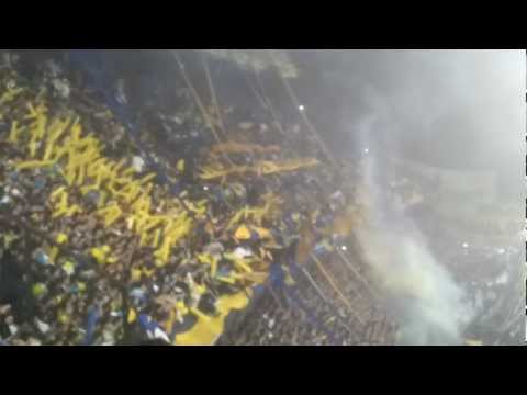 "Boca 2 - U. de Chile 0 - 14.6.2012 - Increíble salida equipos" Barra: La 12 • Club: Boca Juniors