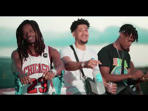 Boy Game - Dizaina ( Video Oficial)