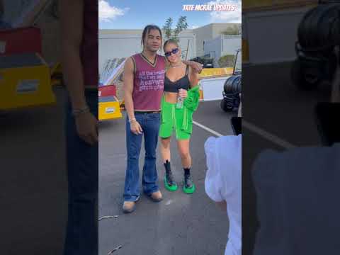 tate mcrae with 24kgoldn backstage at iHeartRadio Music Festival