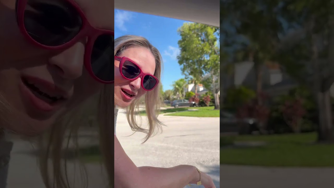 New Hollywood Listing! | 2 Bed + Den | 2 Bath | New Roof 2025 #RealEstate #HollywoodFL #DreamHome