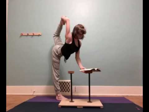 Fiona Ryan - Contortion for Quarantine Cabaret by SANCA