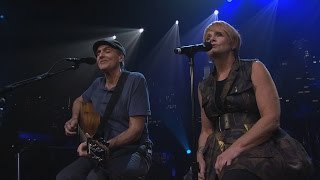 James Taylor on Austin City Limits "You Can Close Your Eyes" (with Shawn Colvin)