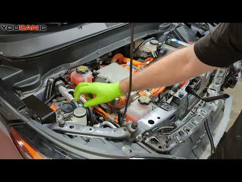 2017-2023 Chevrolet Bolt EUV: Where to Find the Windshield Washer Reservoir | Step-by-Step Guide