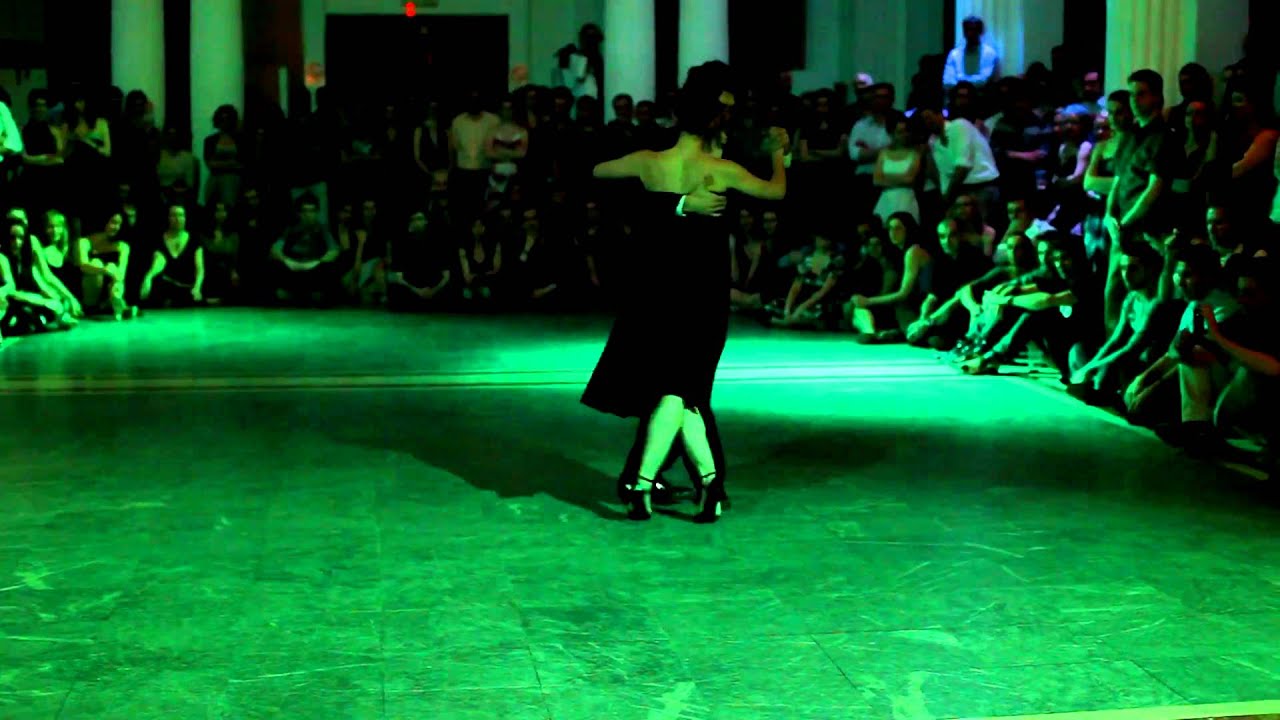 Federico Naveira y Ines Muzzopappa @ Belgrade Tango Encuentro 2011 (1/4)