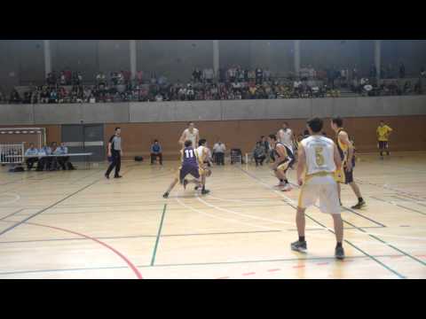 Play Off Copa Catalunya Jac Sants 69 - Natzaret 63 porta enrere de Marc Mañés