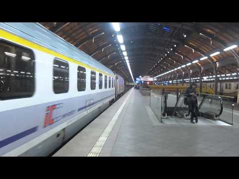 EP09-047 (EU: 150 011-1) z iC 37102 "MEHOFFER" (PRZEM.GŁ.-ZiEL.GÓR.) - wjazd na WR.GŁ.