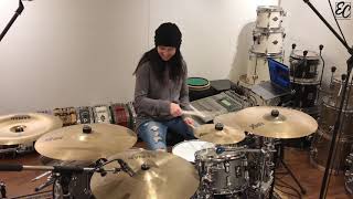 Emmanuelle Caplette Demonstrates a Basic Foot Warmup