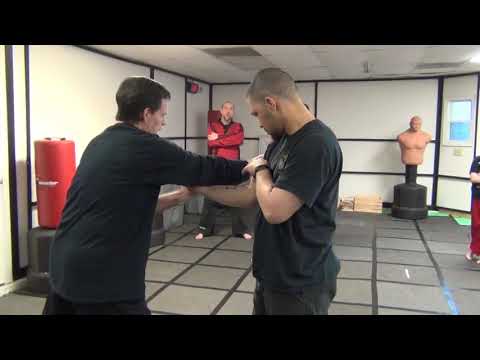 Knife Disarm 1