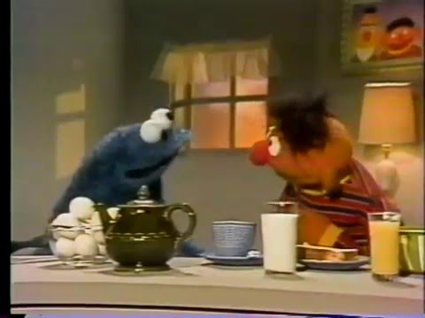 Classic Sesame Street - Breakfast Time