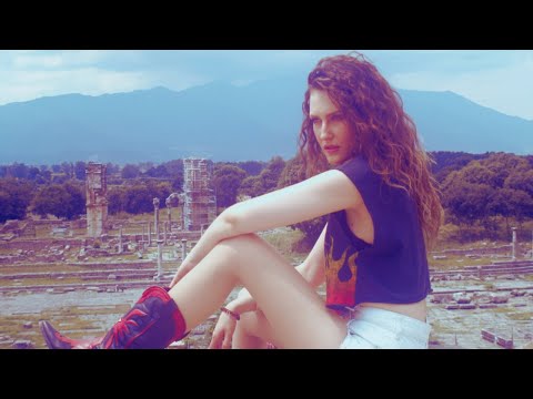 Ecaterine & Dimitri - Dolce Rosa | Official Visualizer