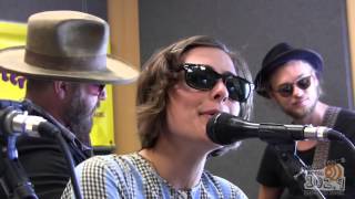 Edward Sharpe and the Magnetic Zeros perform &quot;Home&quot; - SONiC Session