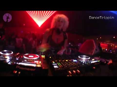 Abe Duque ft Blake Baxter - What Happened [played by Heidi]