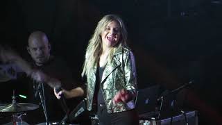 Kelsea Ballerini &quot;This Feeling&quot; Live @ Giant Center,